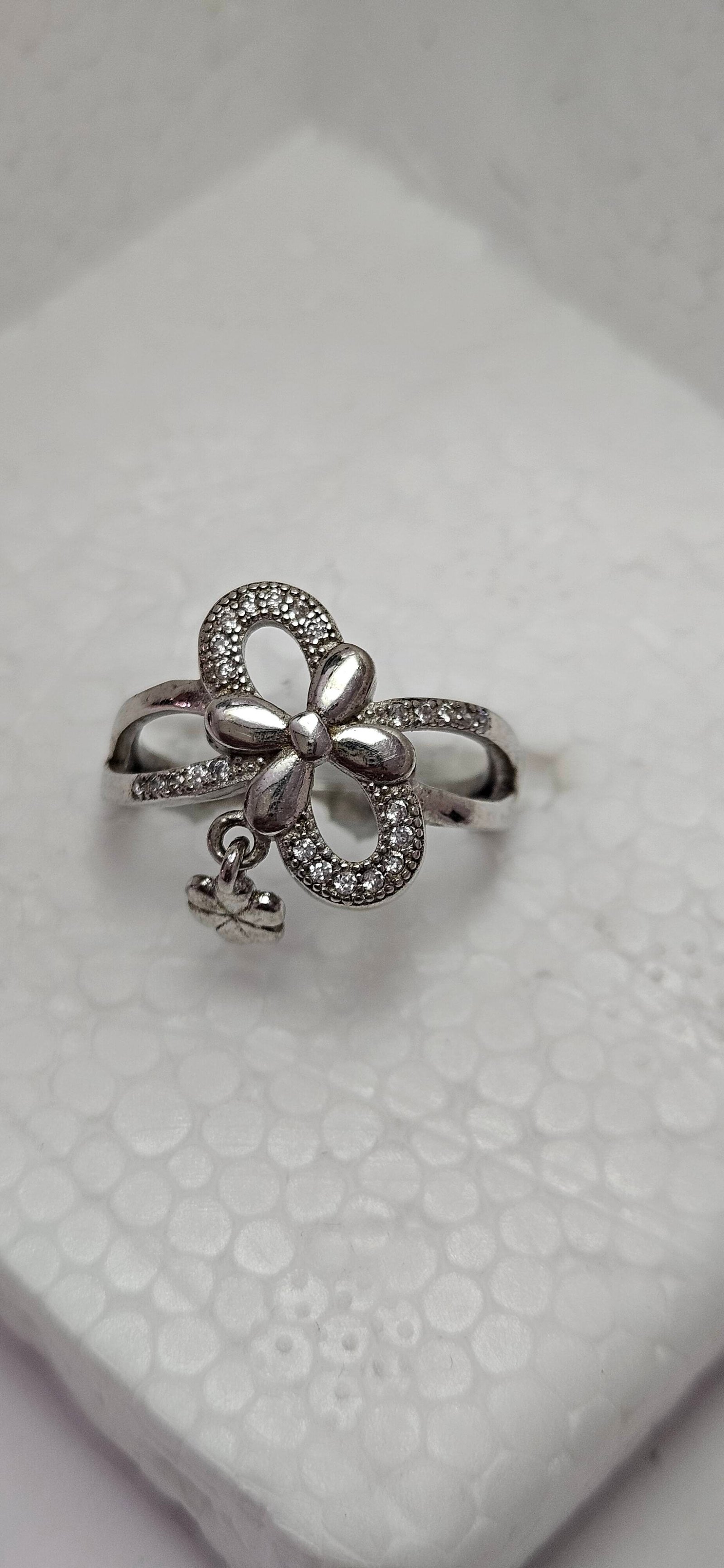 Bow & Flower Charm CZ Silver Cocktail Ring - Image 2