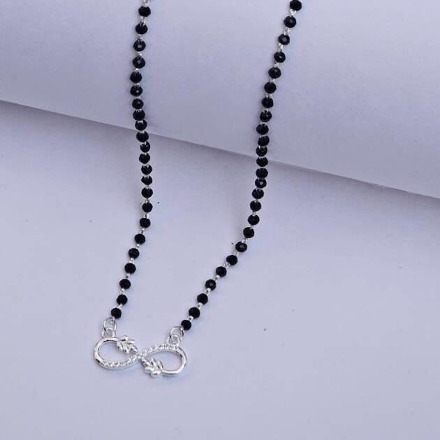 Infinity Leaf Mangalsutra